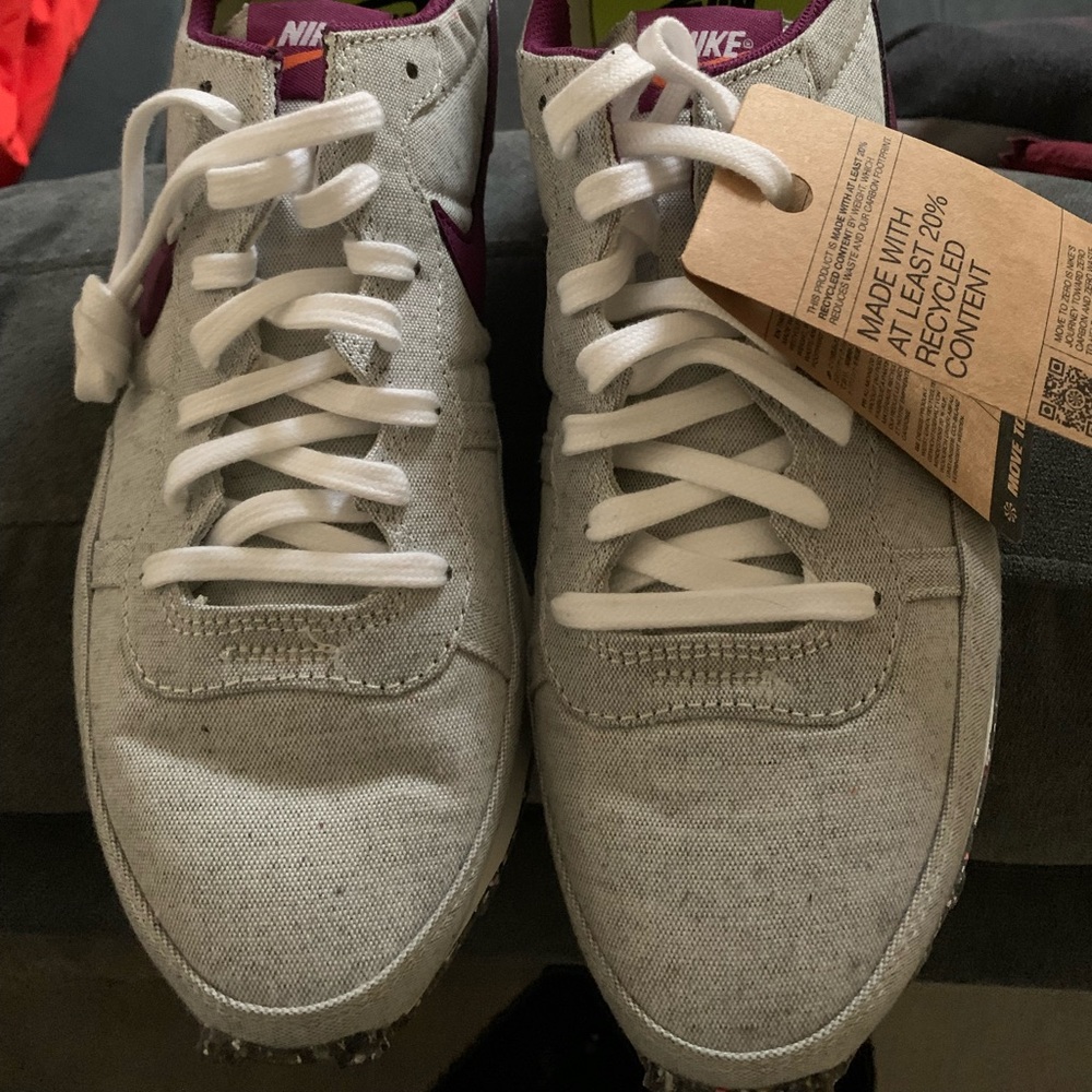 Nike Men's Gray Canvas Sneakers with Purple Accents